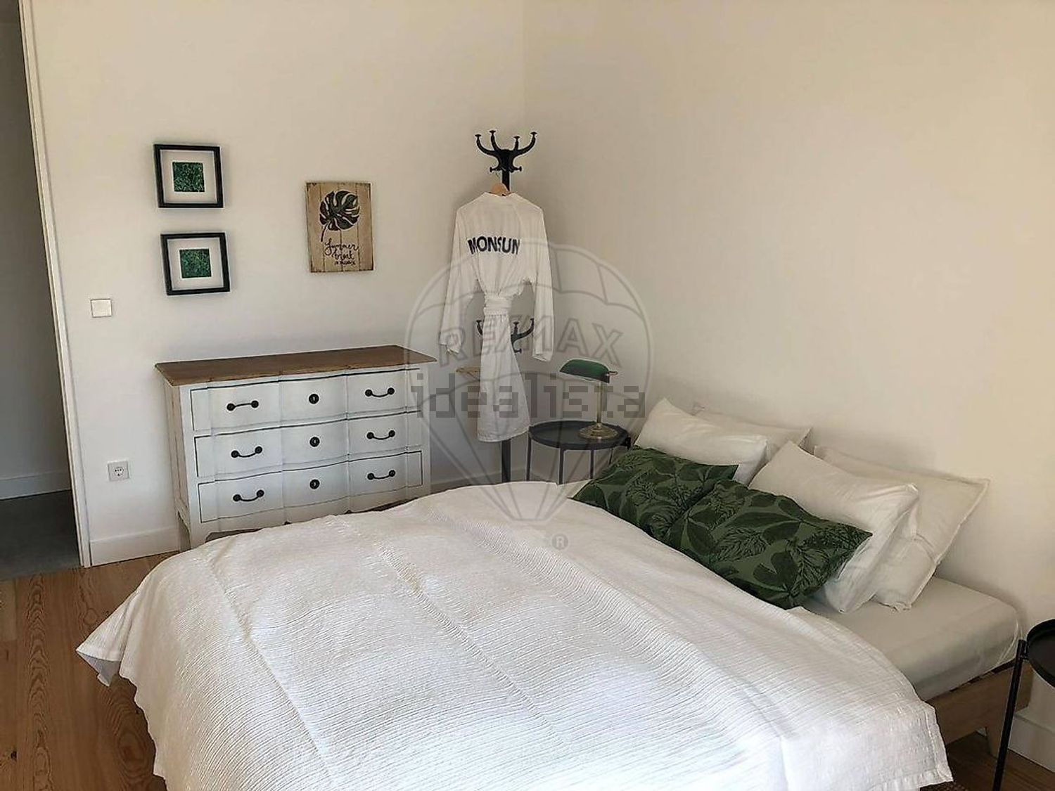 小楼房或独栋别墅出售在Largo da Eira, 6 - 卧室