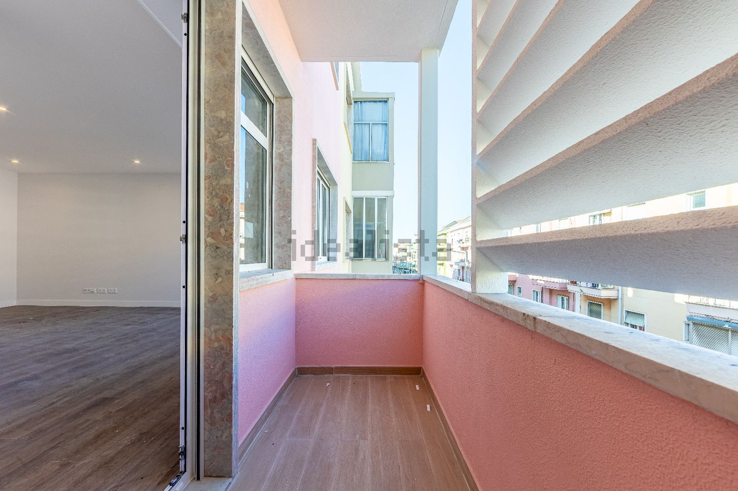 出租公寓 t2在Rua das Furnas, 17 - 露台