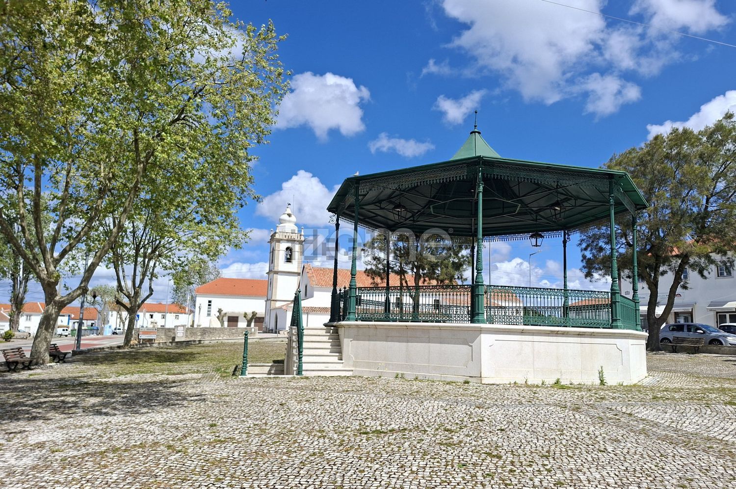 小楼房或独栋别墅出售在Rua Primeiro de Maio, 112 - 视线