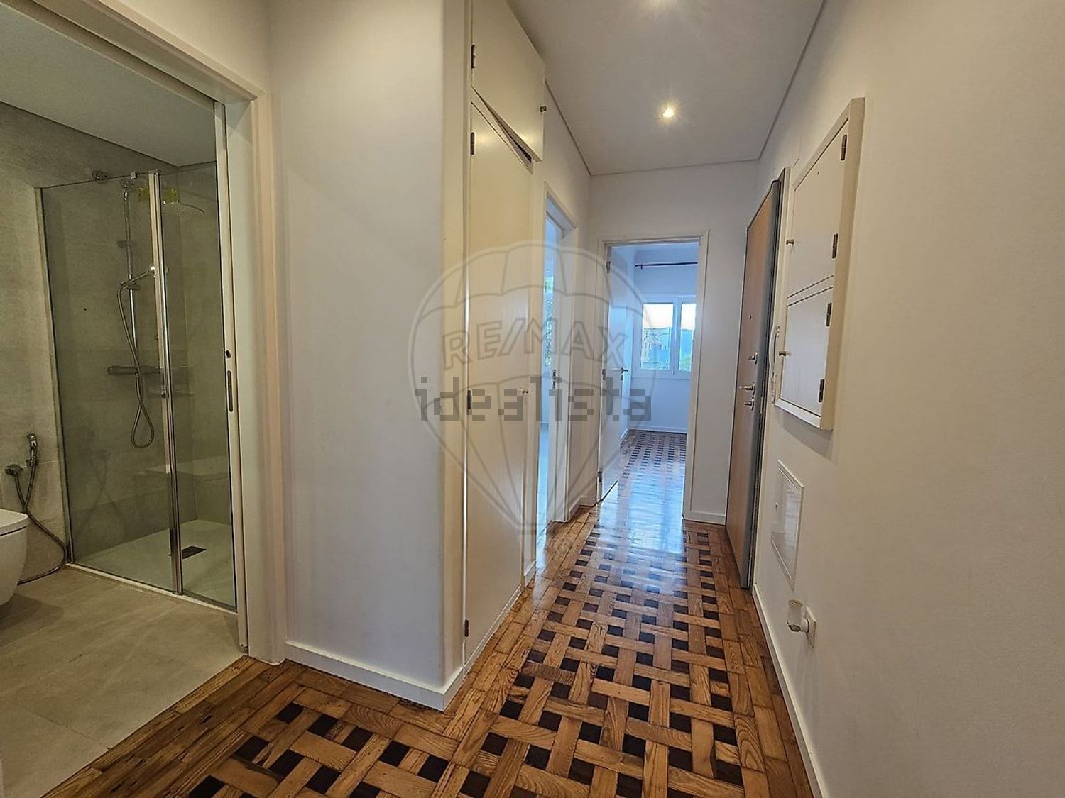 出租公寓 t2在Rua Paulo Reis Gil - 过道