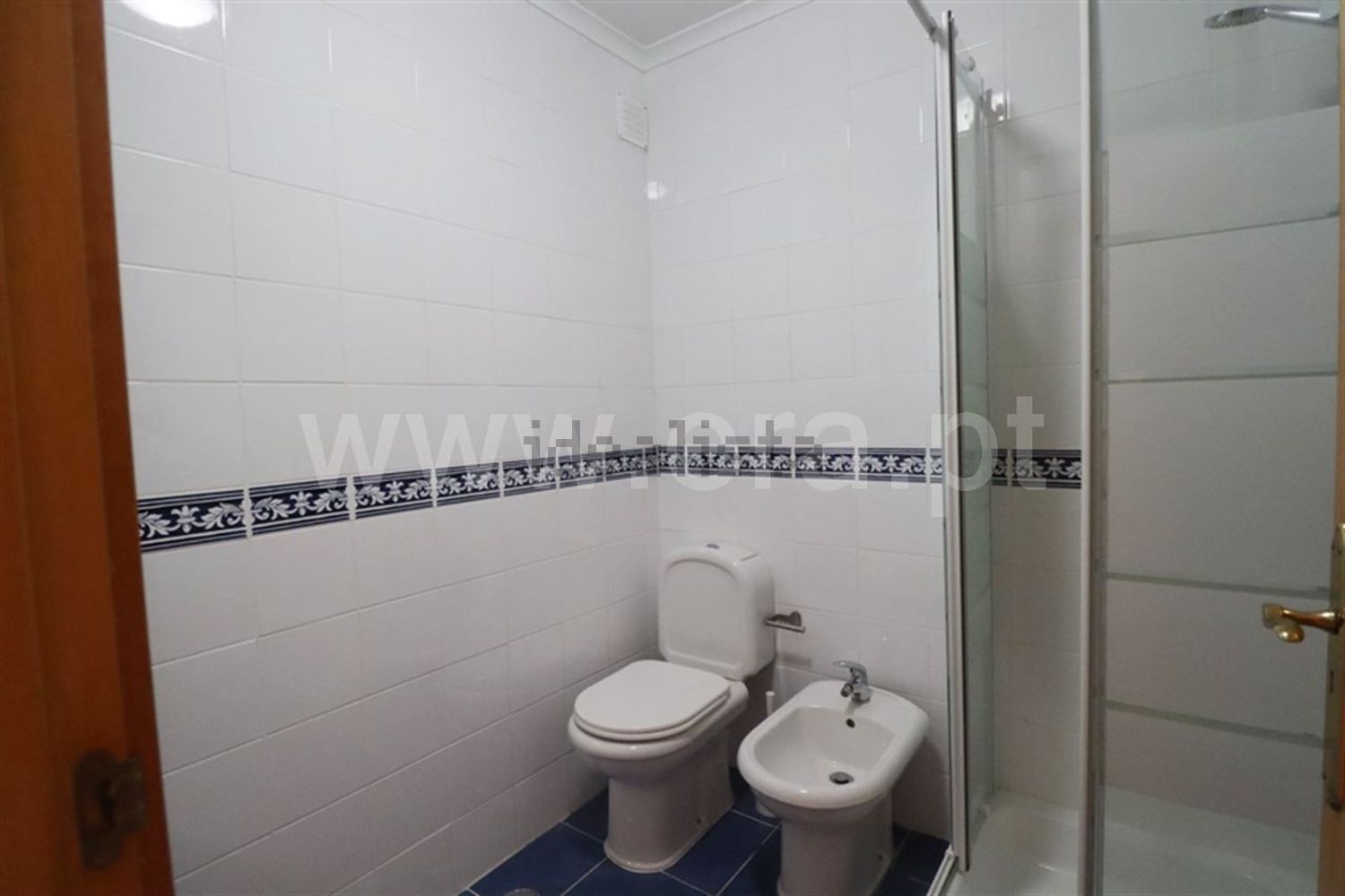 出租公寓 t3在Rua António Botto - 卫生间