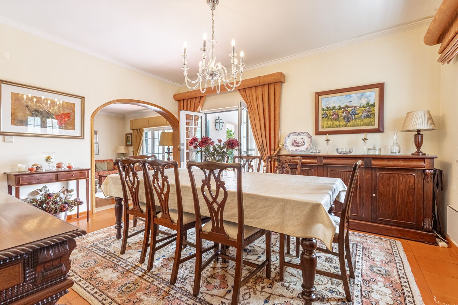 小楼房或独栋别墅出售Estr. da Serralheira de Baixo - 客厅