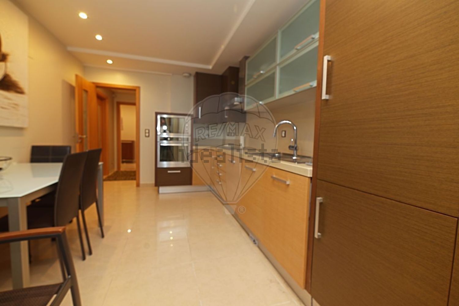 出租公寓 t3在Praça da Concórdia - 厨房