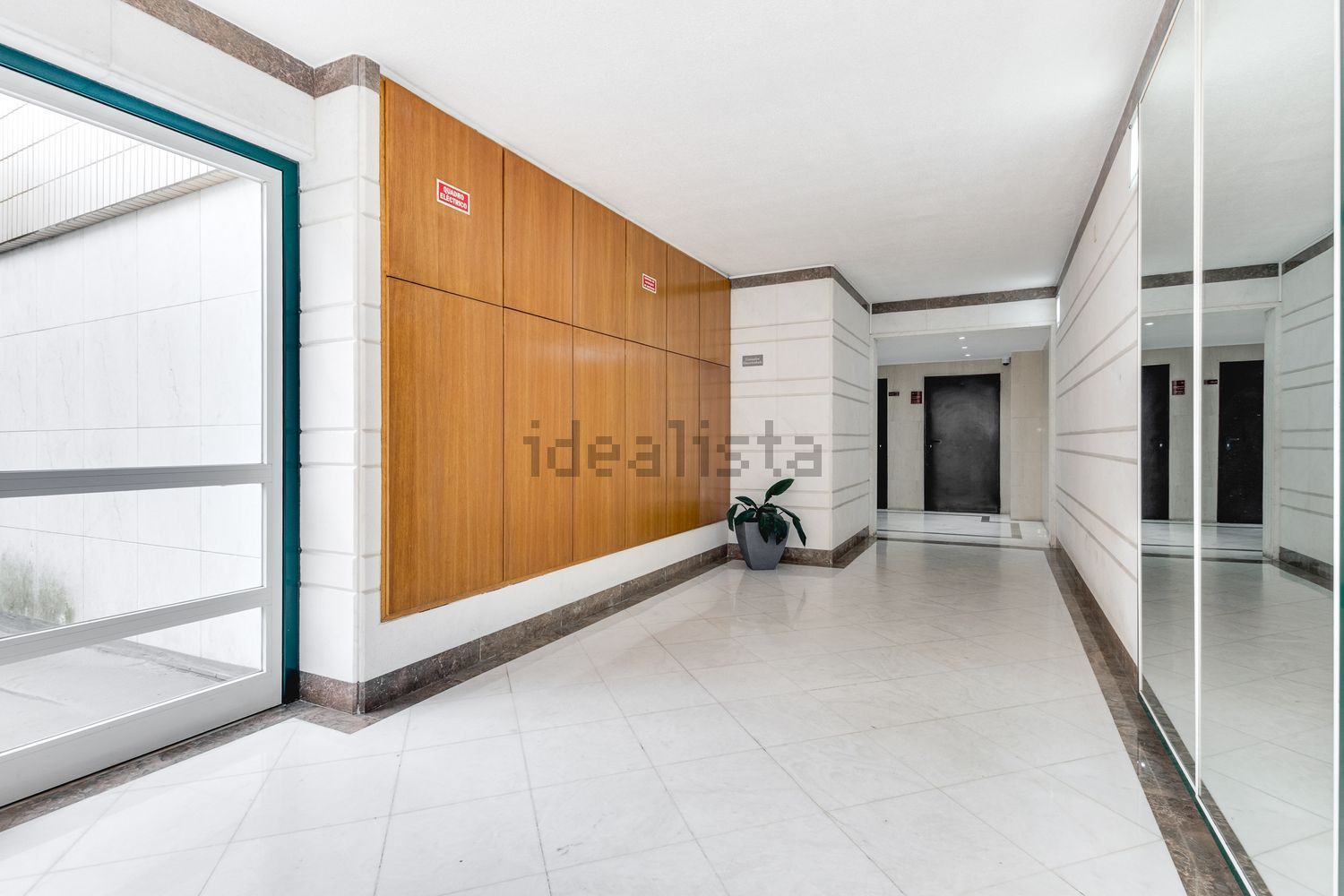 出租公寓 t1在Rua Poeta Bocage - 照片