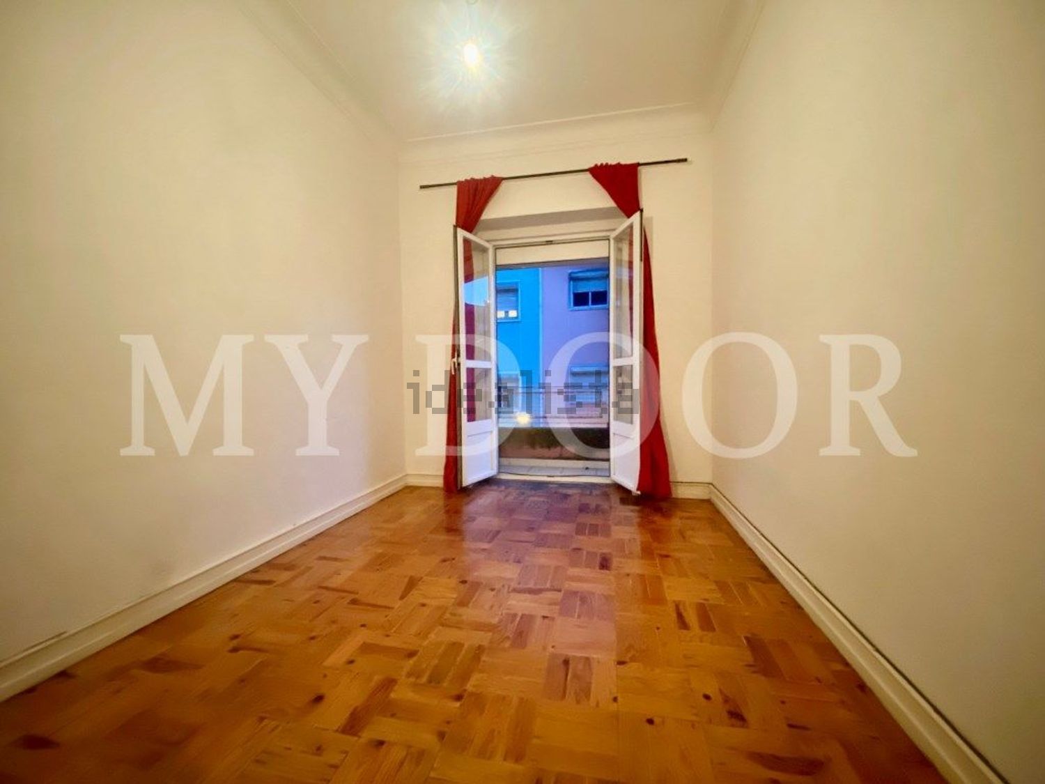 公寓 t1出售在Moscavide e Portela - 照片