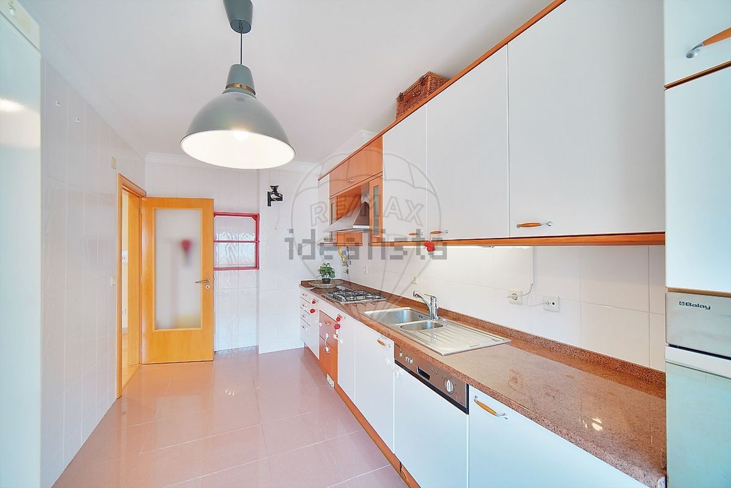 出租公寓 t2在Avenida Edmundo Lima Basto - 厨房