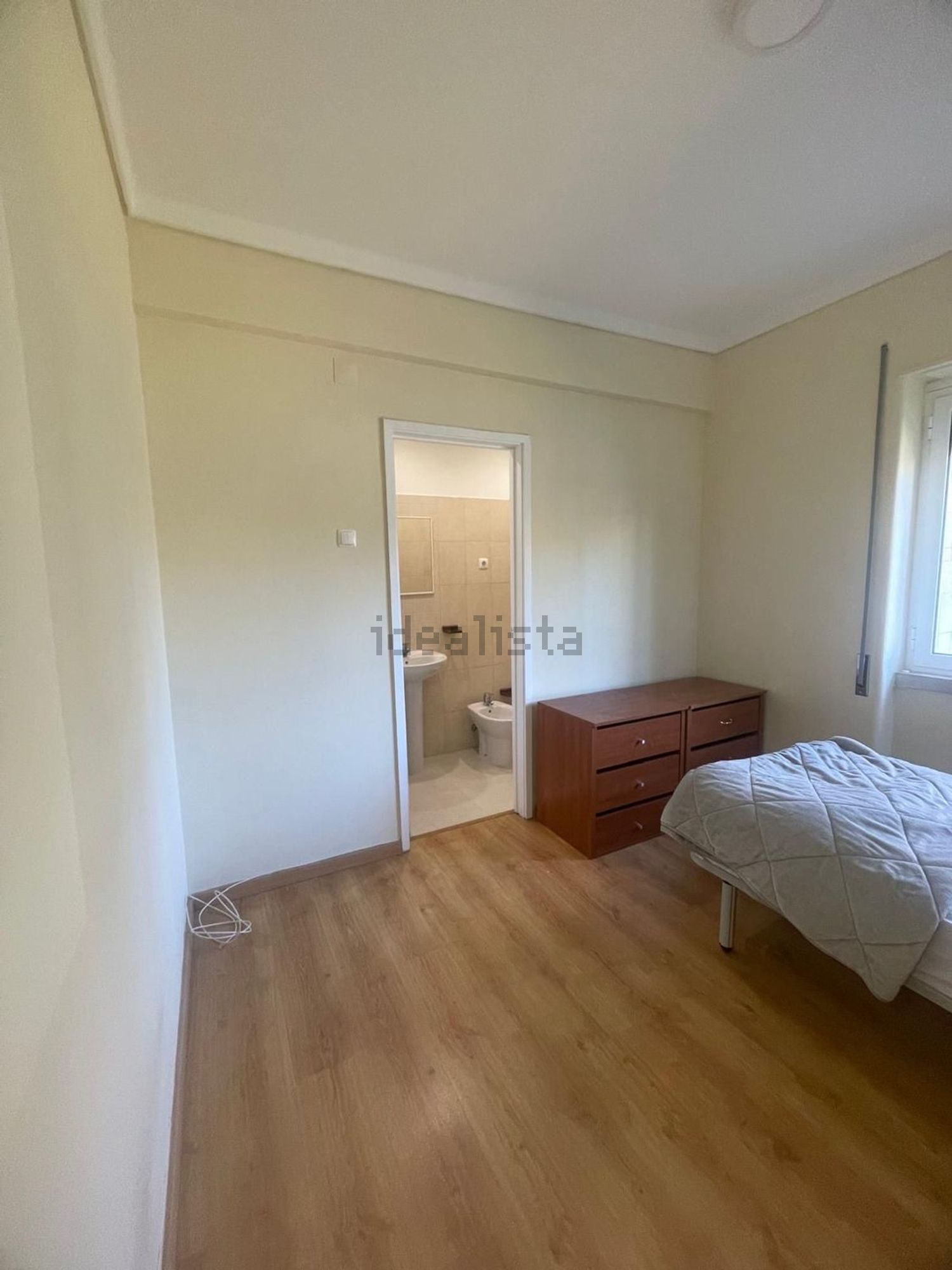 出租房间在Rua Cidade de Cabinda, 18 - 卧室