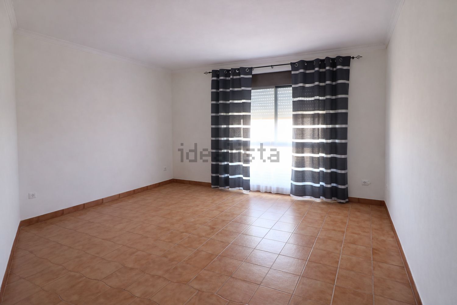 出租公寓 t2在Rua General Humberto Delgado, 28 - 客厅