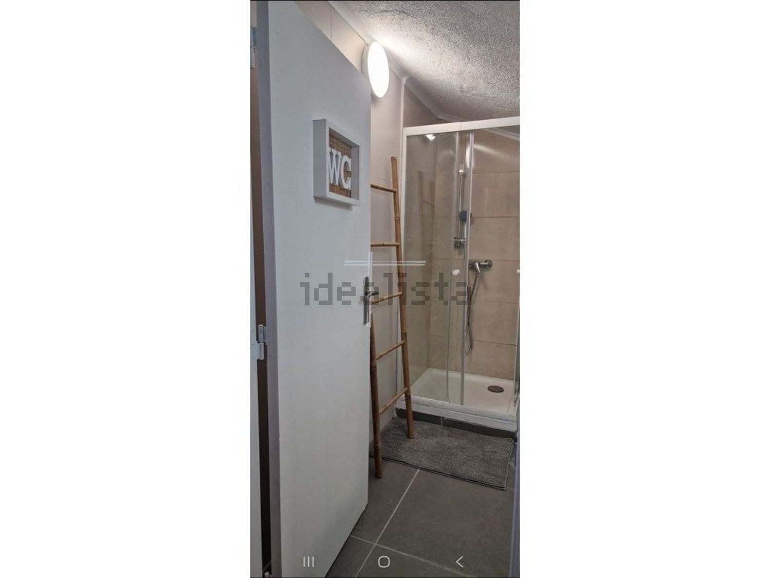 出租小楼房在Verdizela - 卫生间