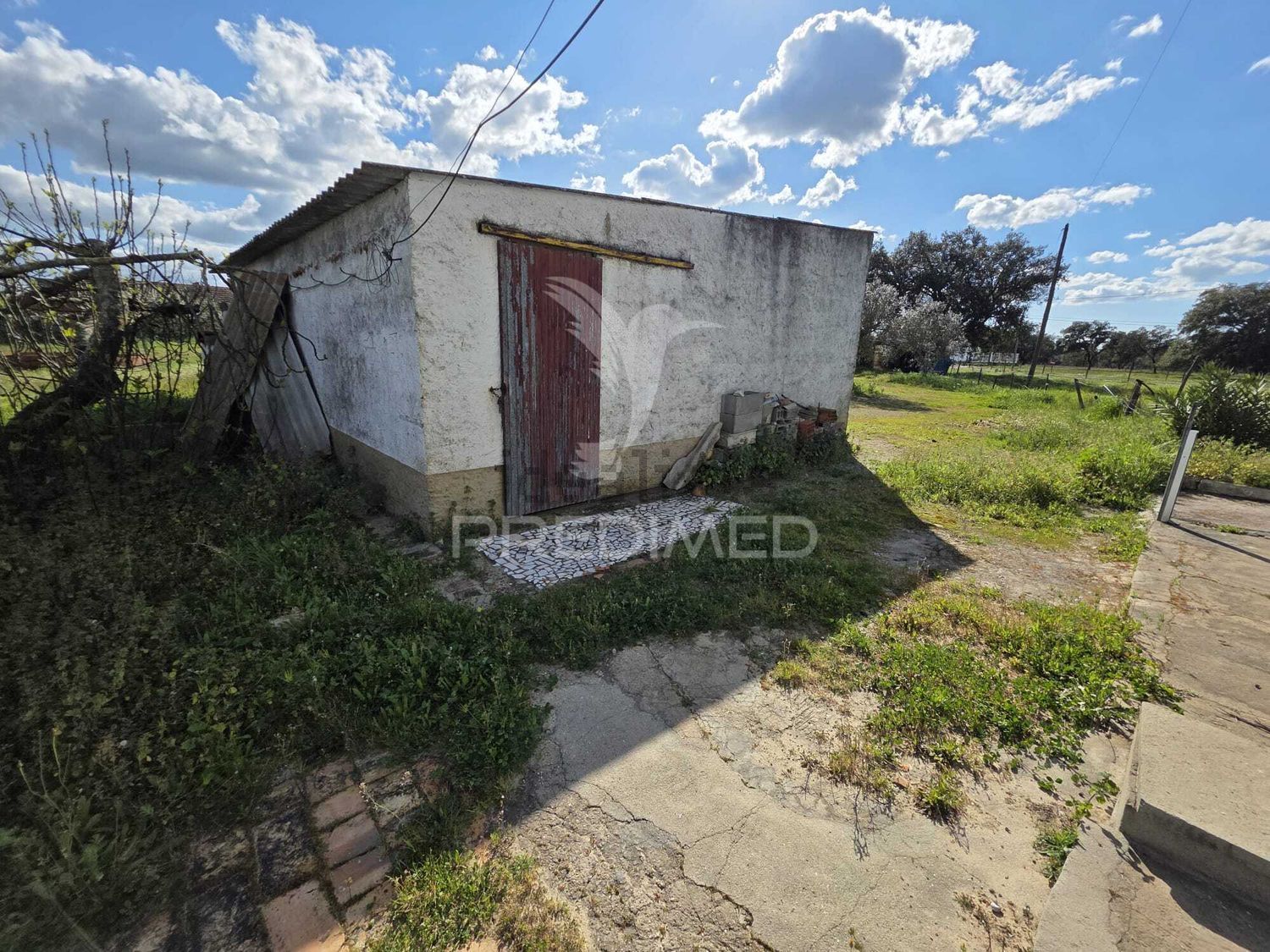 小楼房或独栋别墅出售在Rua Cândido de Matos Vieira - 外立面