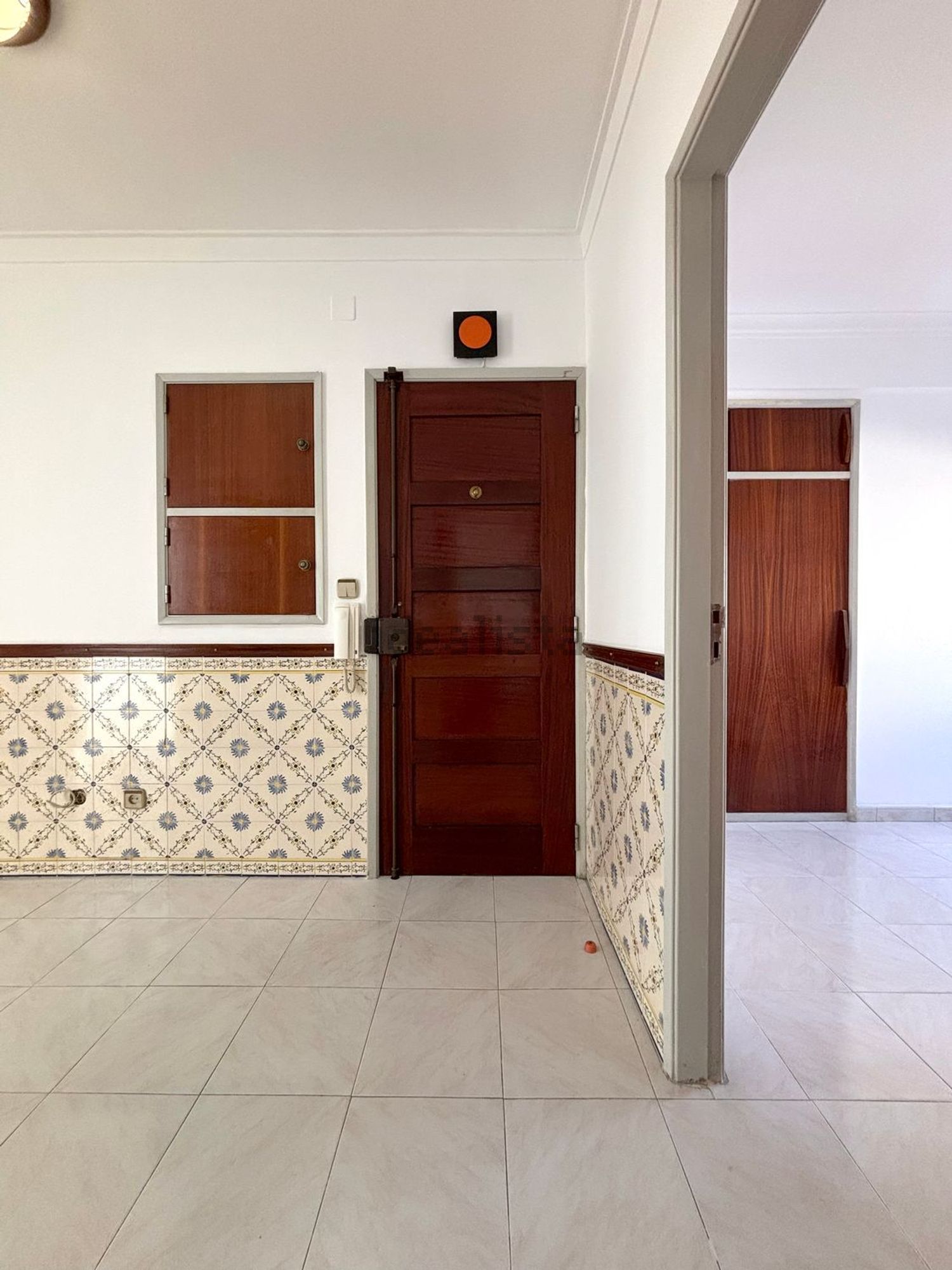 公寓 t2出售在Rua Domingos José Tavares, 11 - 前厅