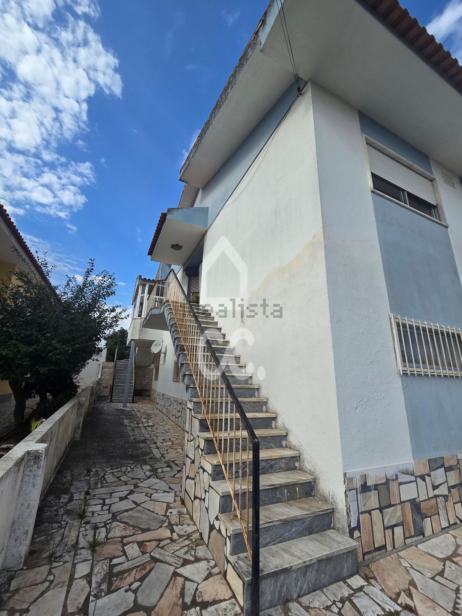 小楼房或独栋别墅出售在Santo Antão e São Julião do Tojal - 外立面