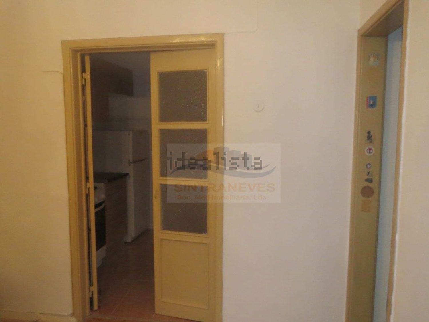 公寓 t2出售在Pontinha e Famões - 过道