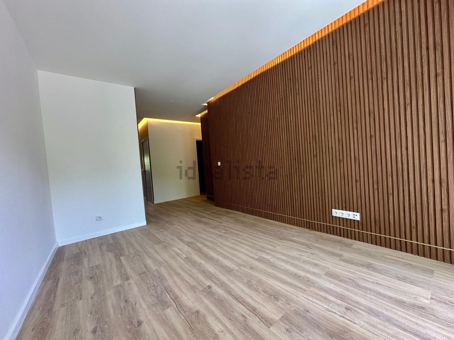 出租公寓 t2在Estrada de Benfica - 客厅