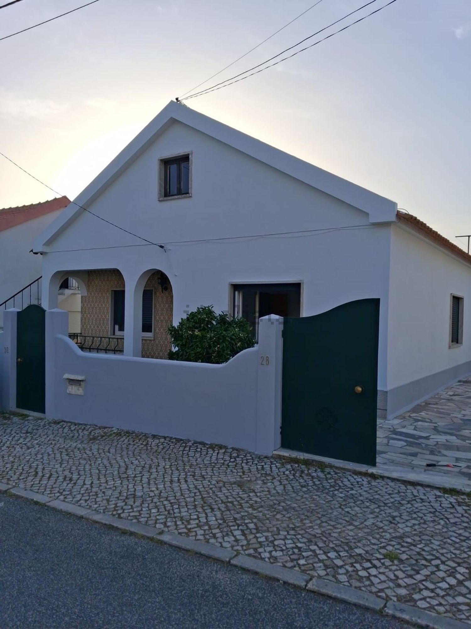 出租小楼房或独栋别墅在Rua Alexandre Cardoso, 28 - 外立面