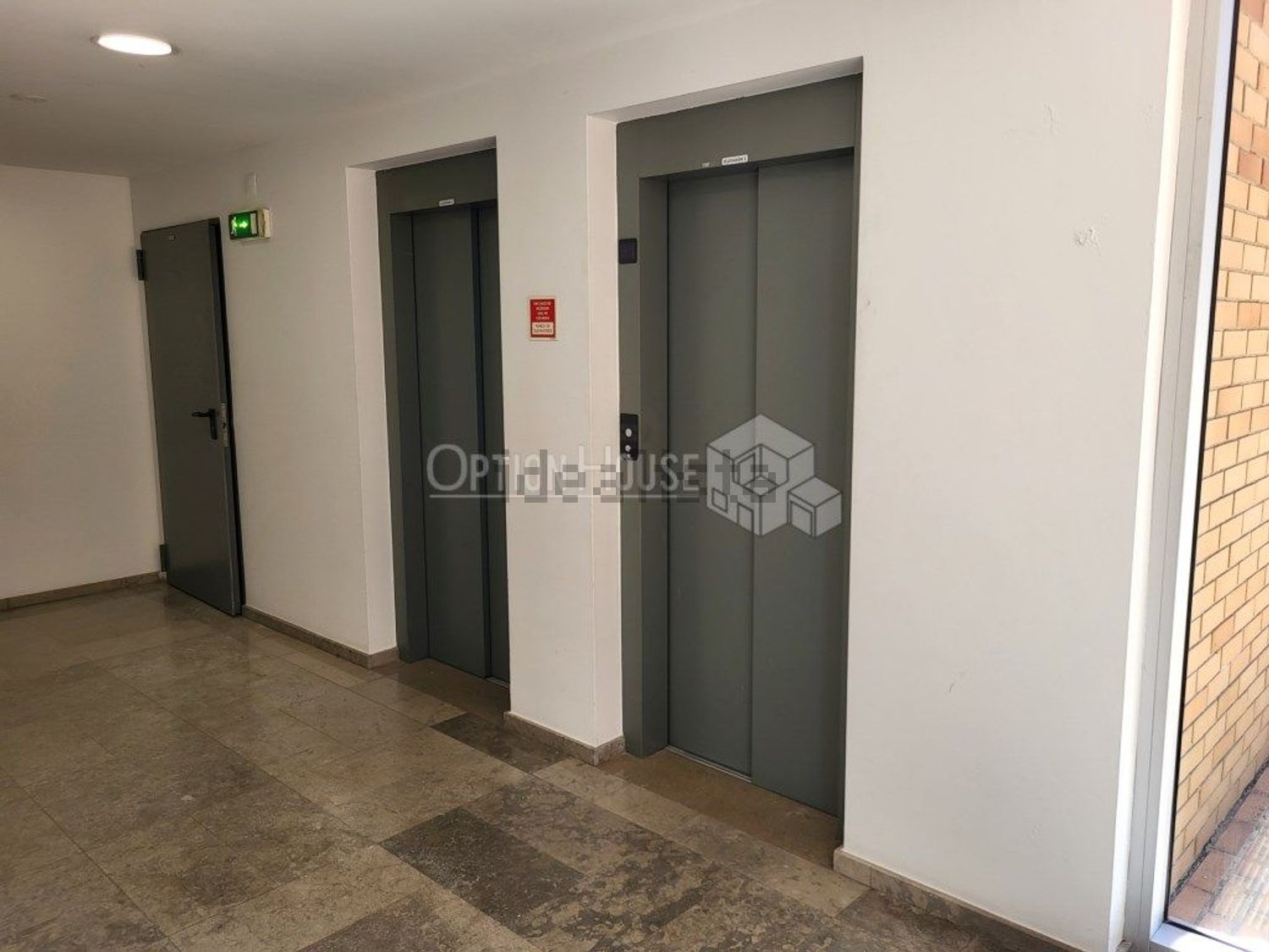 出租公寓 t1在Santa Clara - 电梯