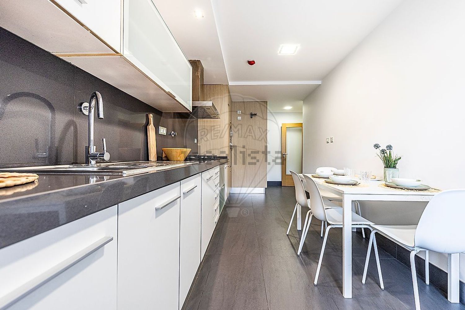 公寓 t3出售在Avenida Diogo Cão - 厨房