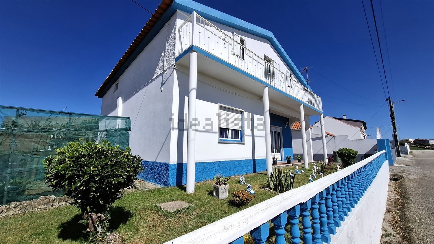 小楼房或独栋别墅出售在Santa Bárbara - 外立面