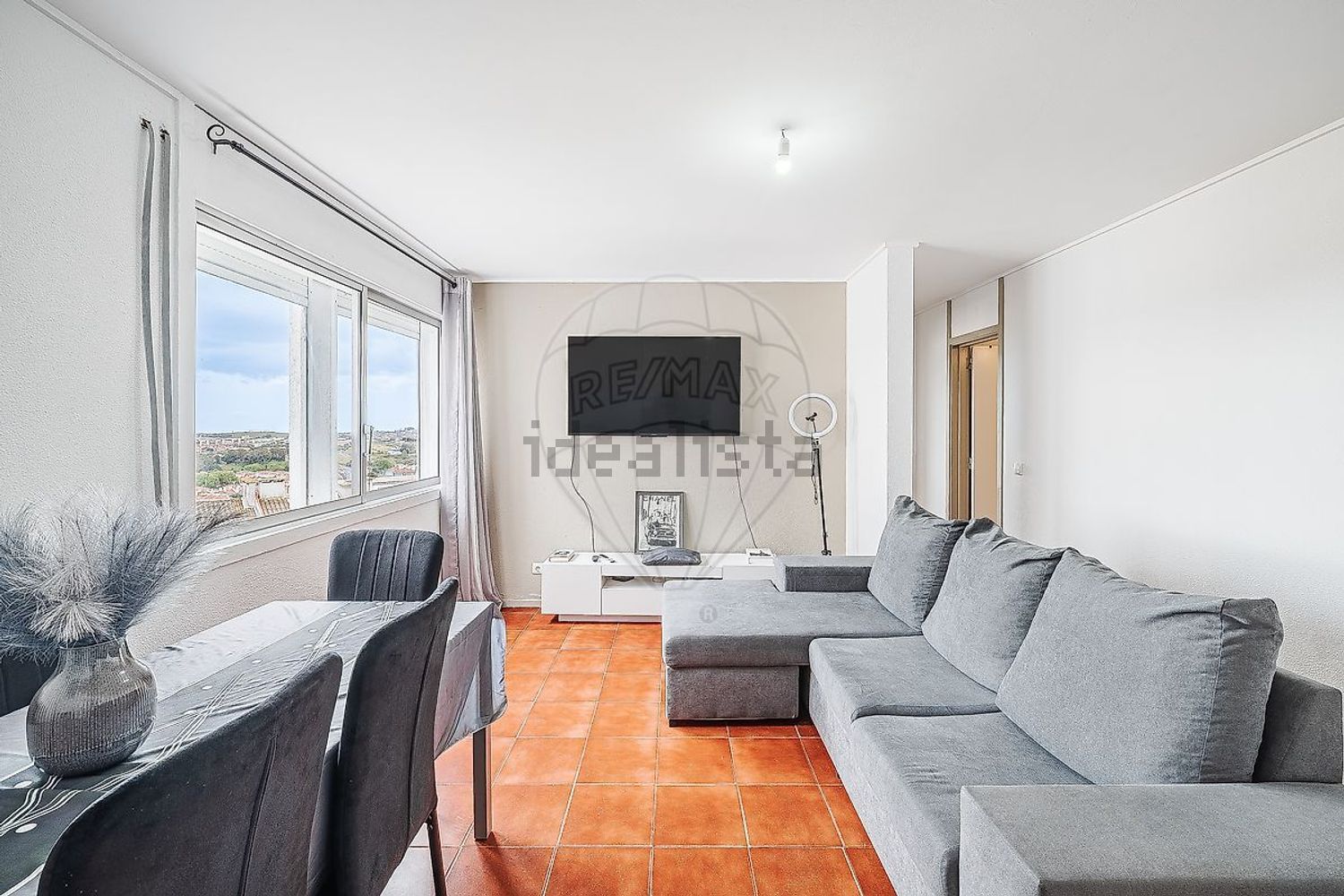 公寓 t2出售在Avenida Afonso Costa - 客厅