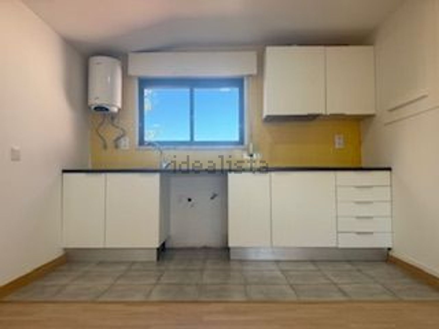 出租t0（单人公寓）在Rua Miguel Cândido, 13 - 厨房