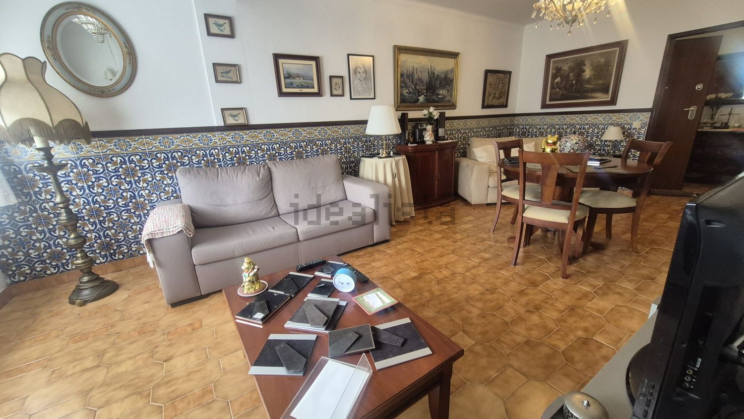 公寓 t2出售在Avenida Costa Azul - 客厅