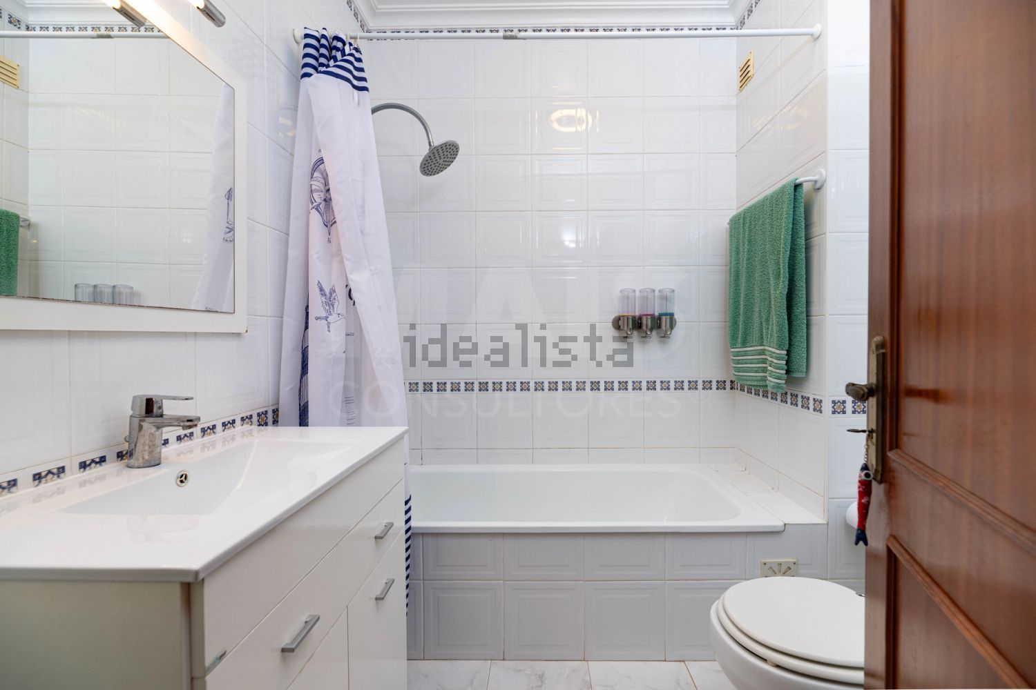 公寓 t1出售在Encarnação - 卫生间