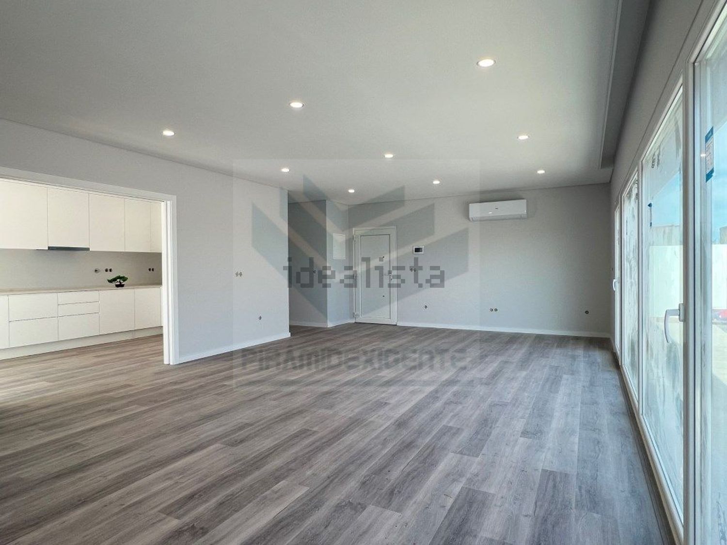 小楼房或独栋别墅出售在Moita - 居住