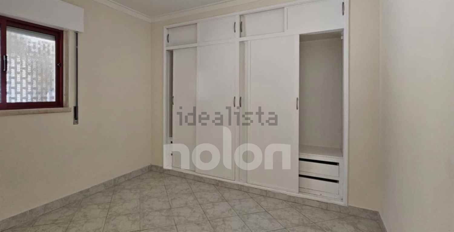 公寓 t1出售在Rua do Pedregal de Baixo, 8 - 照片