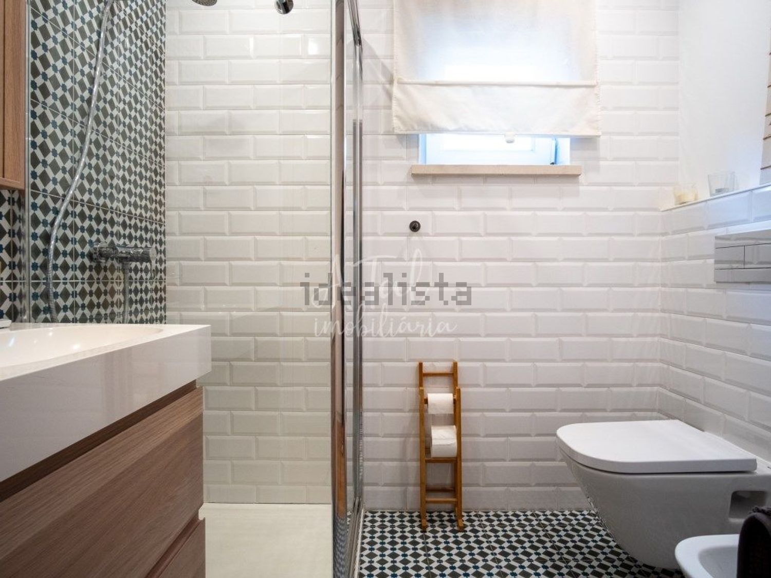 小楼房或独栋别墅出售在Vale de Choupos - Choilo - Galeotas - 卫生间