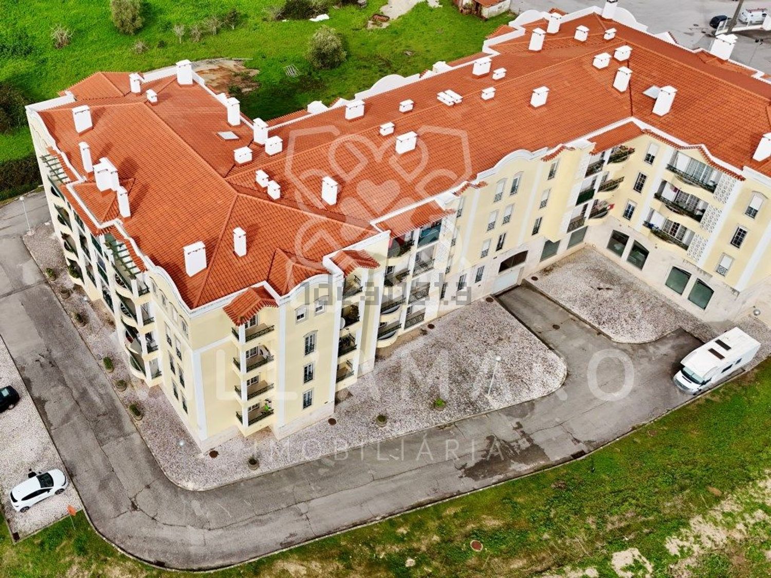 公寓 t2出售在Rua dos Bombeiros Voluntários - 外立面