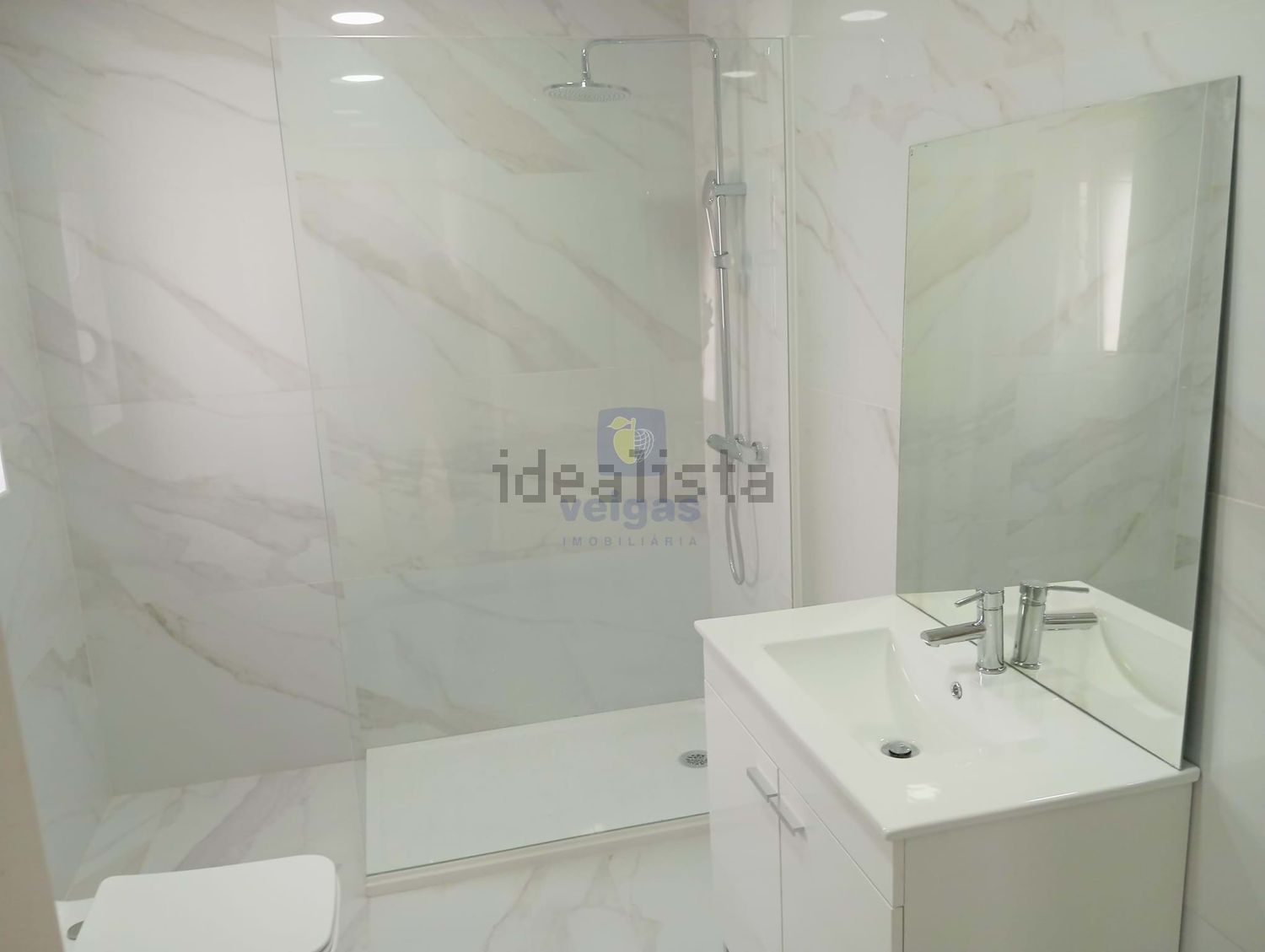 出租小楼房或别墅在Rua 20 de Janeiro - 卫生间