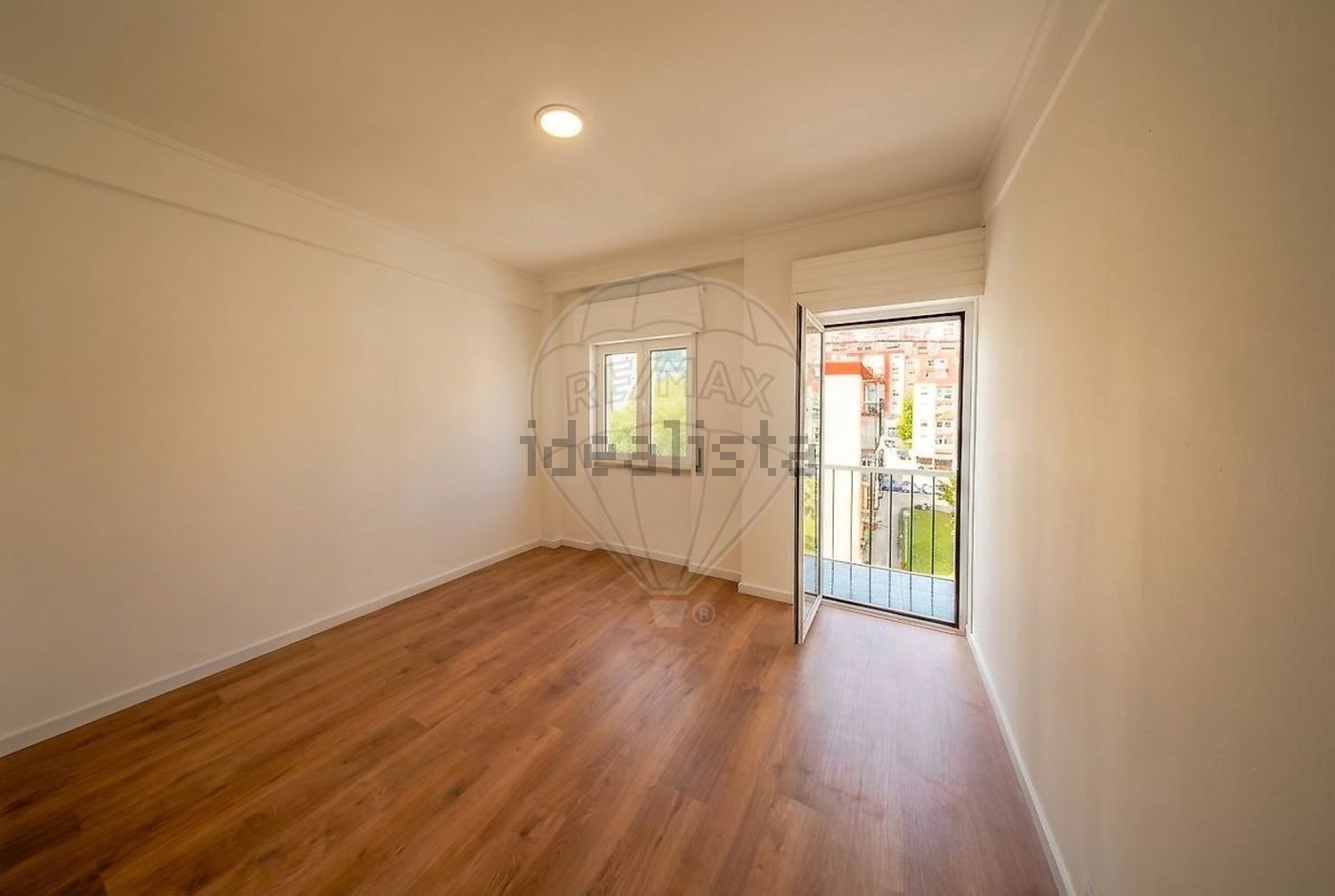 公寓 t3出售在Avenida João Branco Núncio - 居住