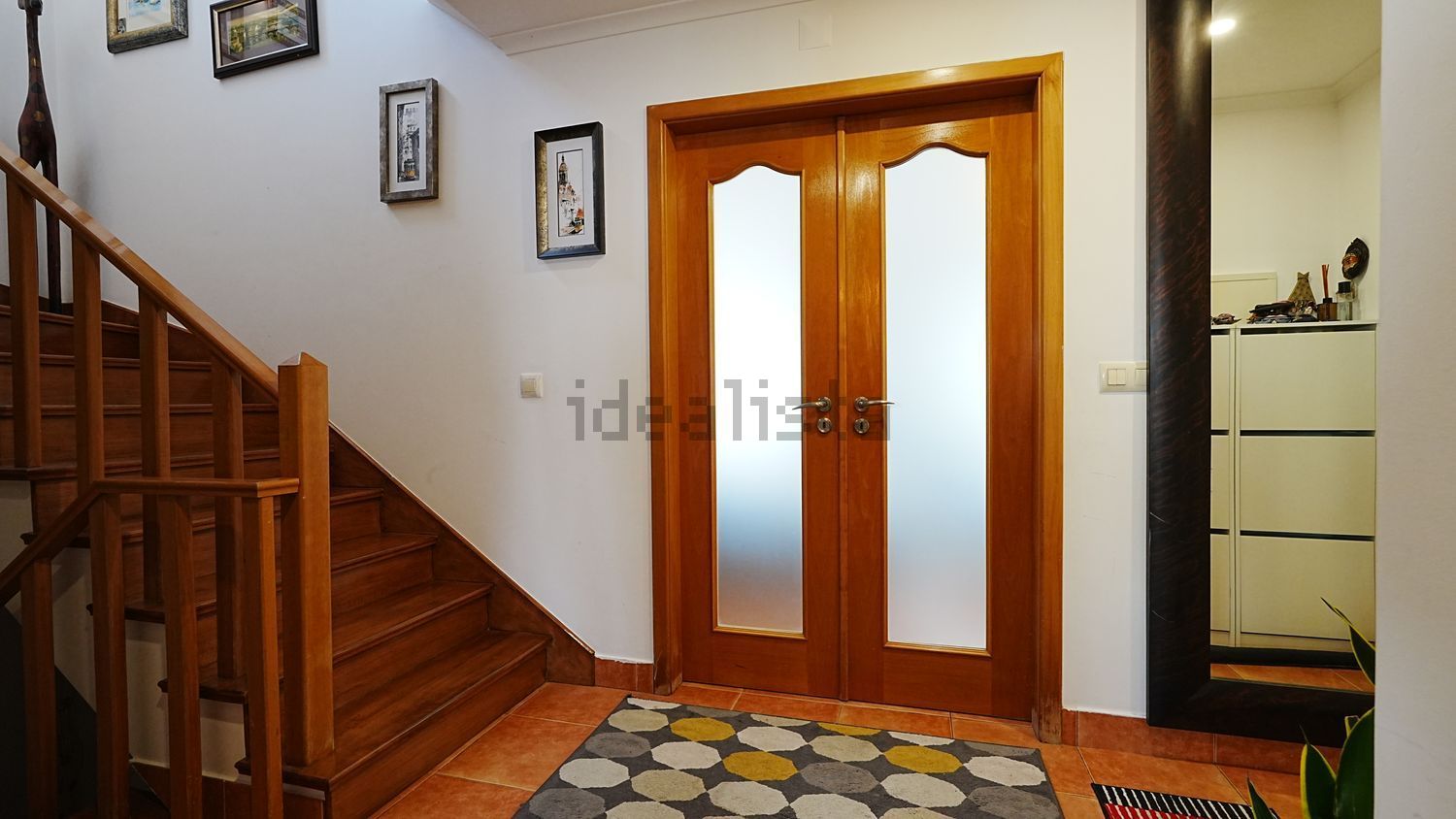 联排别墅出售在São Pedro da Cadeira - 过道