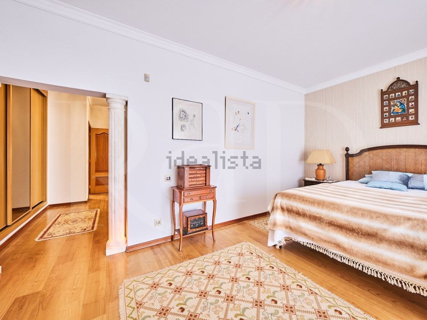 小楼房或独栋别墅出售在Rua Bartolomeu Perestelo, 189 - 卧室