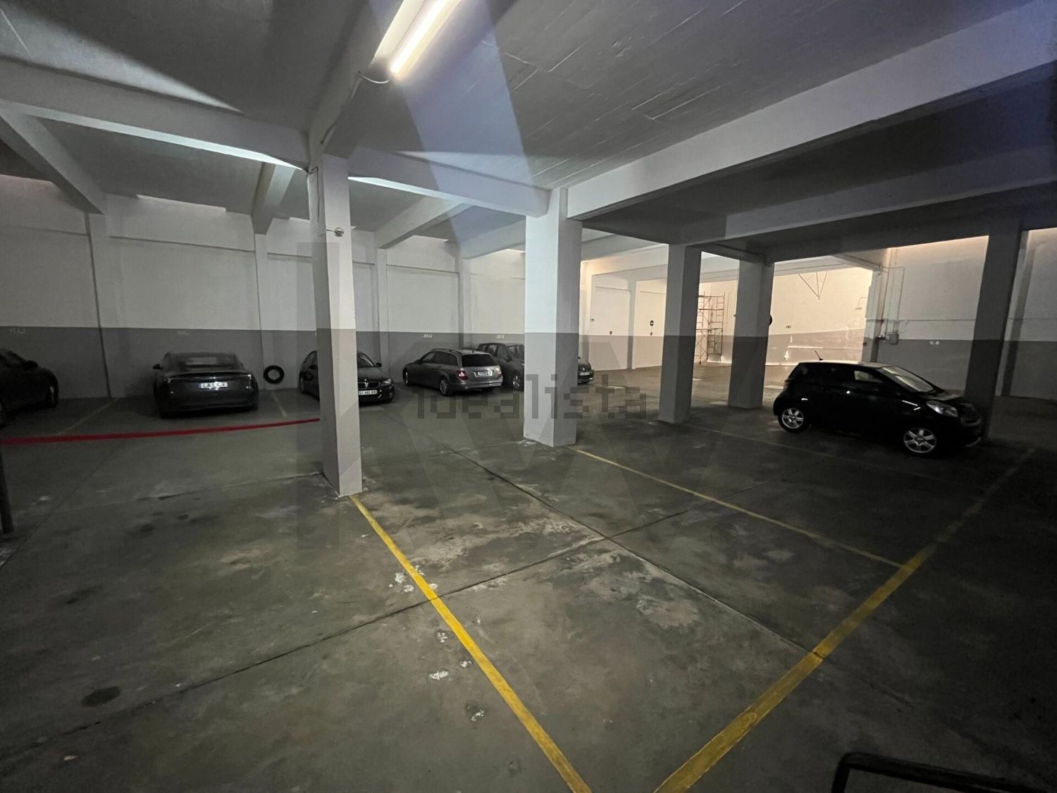 出租公寓 t3在Praceta das Naus s/n - 停车位