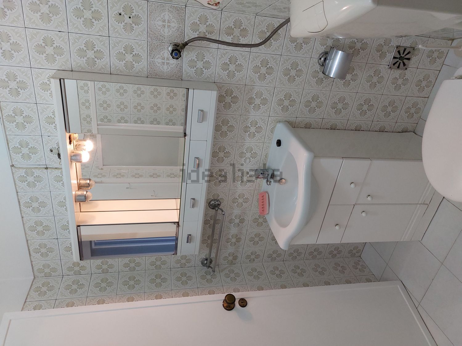 出租公寓 t2在Rua Marvila, 49 - 卫生间