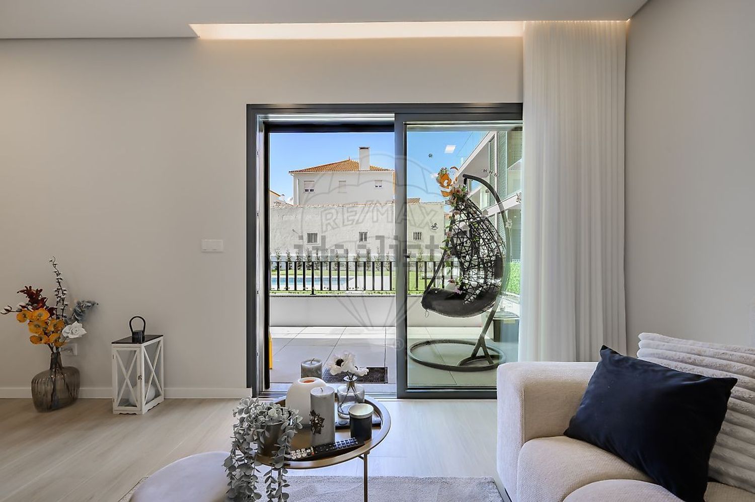 公寓 t2出售在Rua 25 de Abril - 客厅