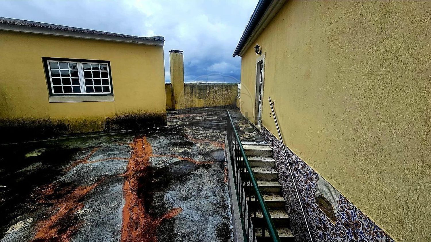 小楼房或独栋别墅出售在Ventosa - 外立面