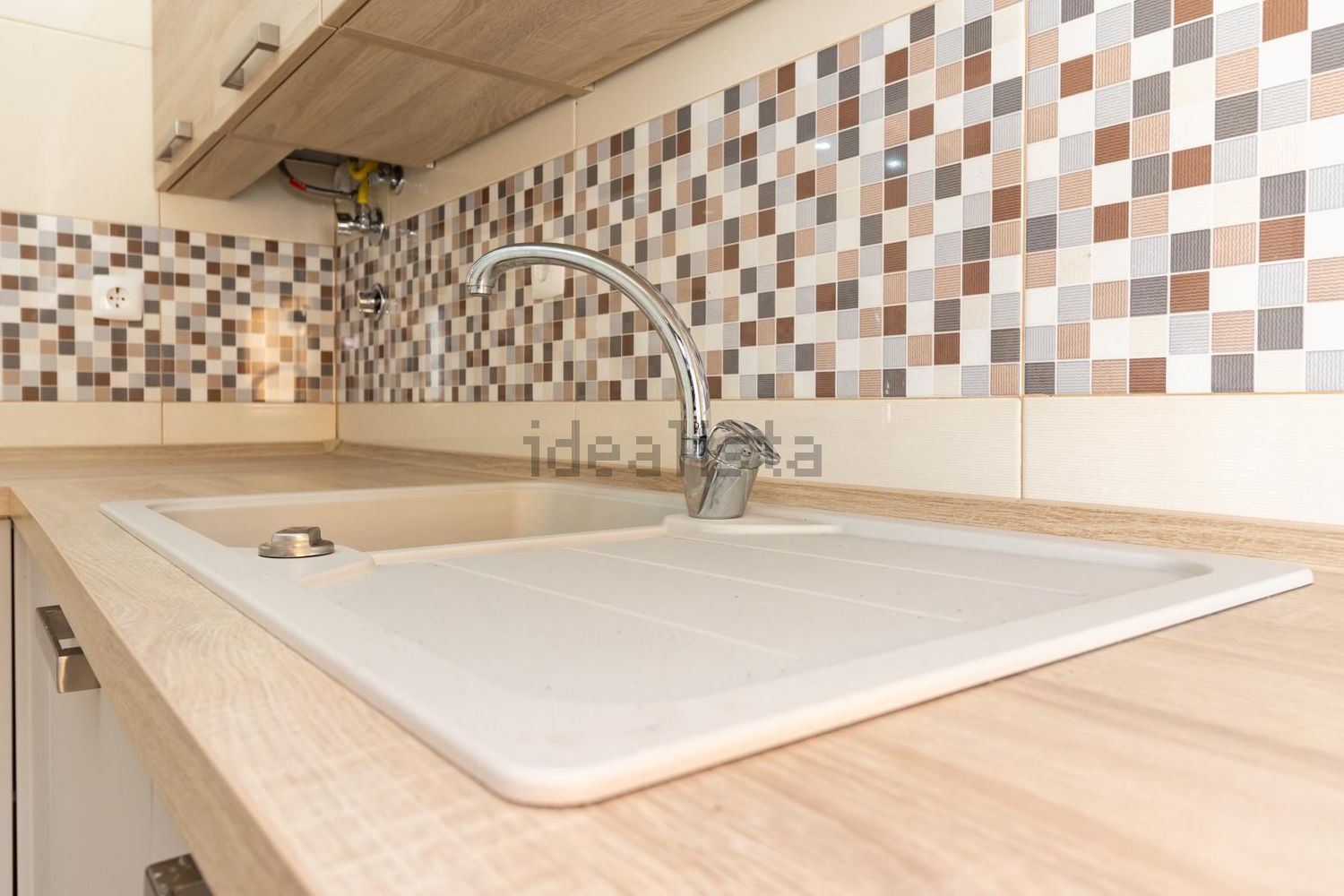 出租小楼房或独栋别墅在Rua Alexandre Cardoso, 28 - 照片