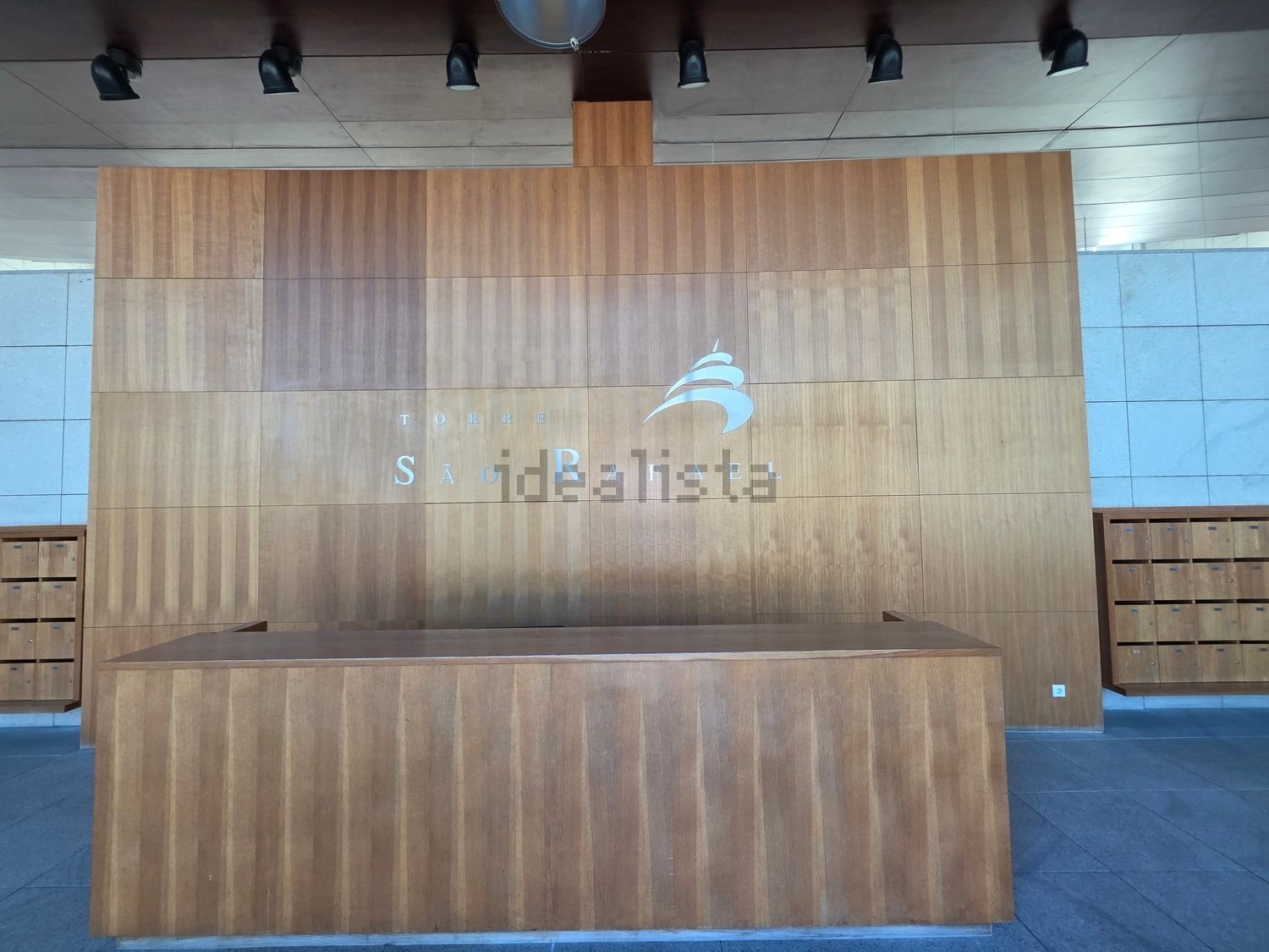 出租复式公寓在Avenida do Índico - 前厅