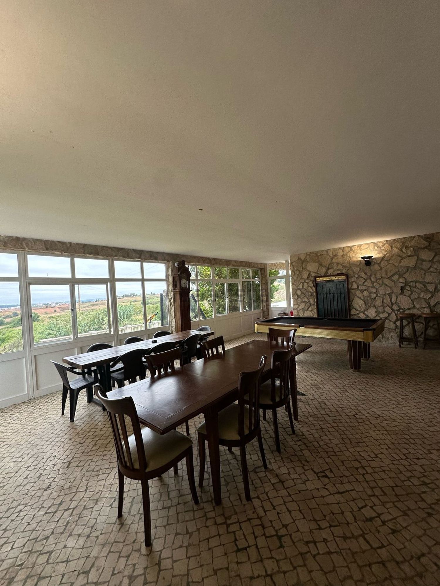 小楼房或独栋别墅出售在Rua 4 de Agosto, 26 - 环境