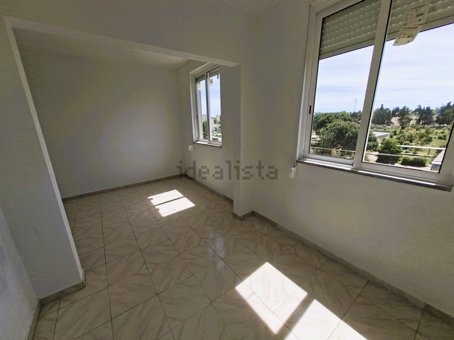 出租公寓 t4在Praceta Maria Helena Vieira da Silva - 客厅