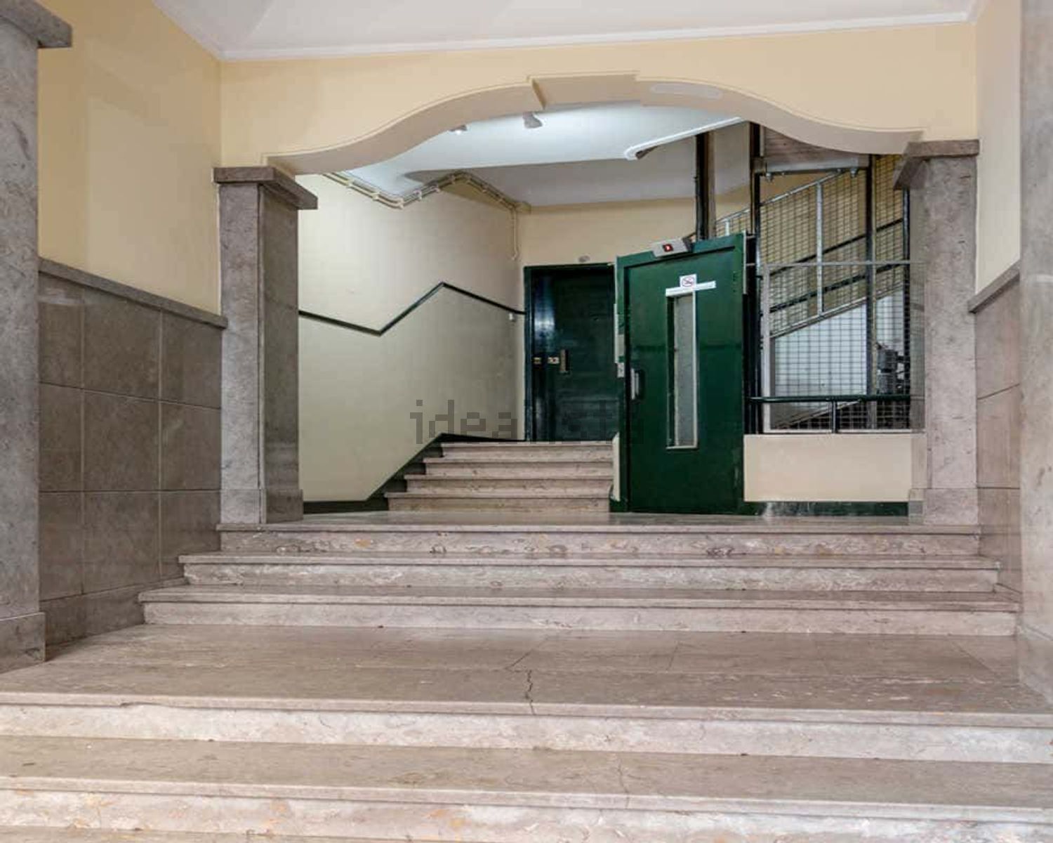 出租房间在Rua do Conde de Redondo, 64 - 详情