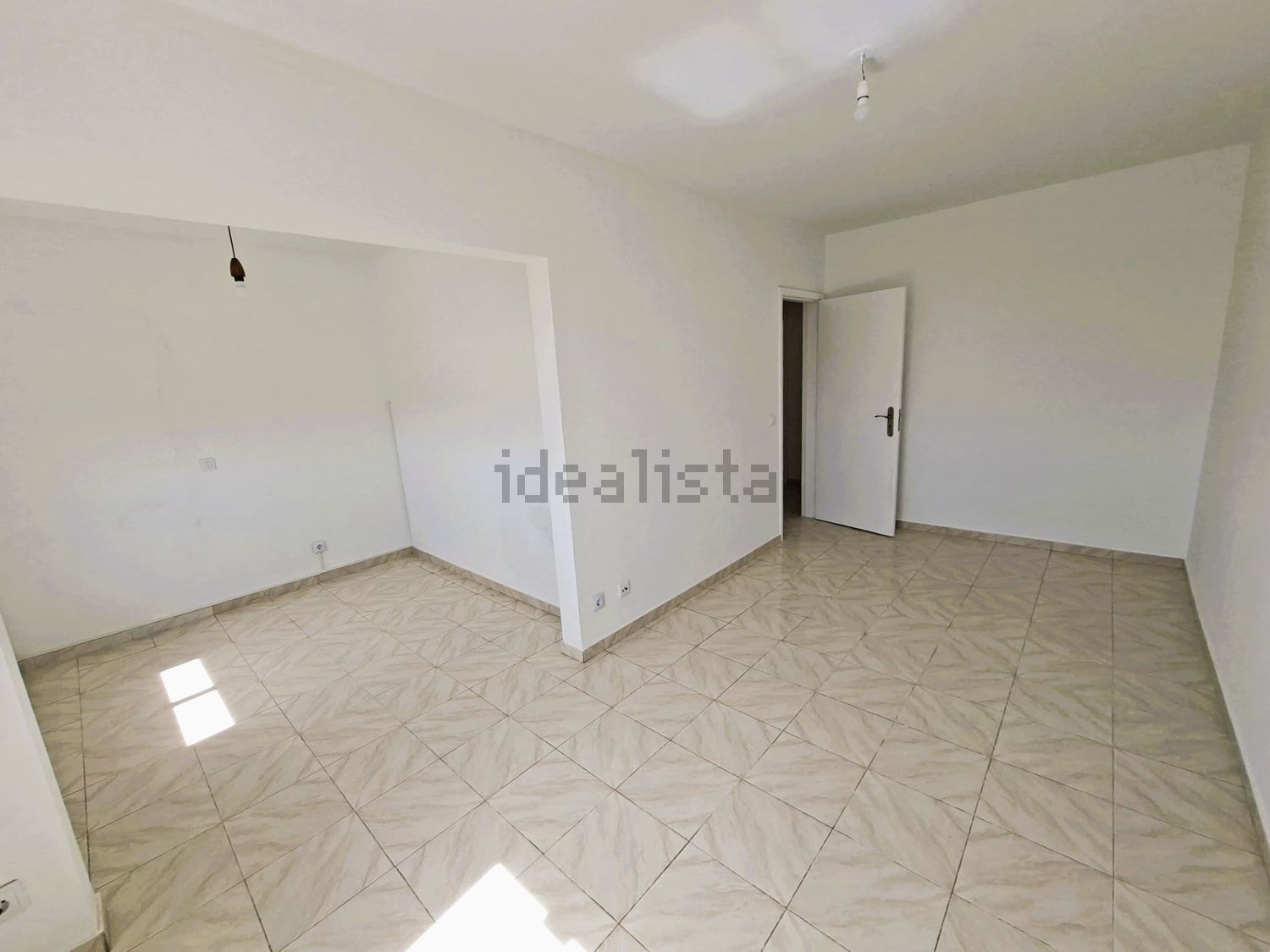 出租公寓 t4在Praceta Maria Helena Vieira da Silva - 餐厅