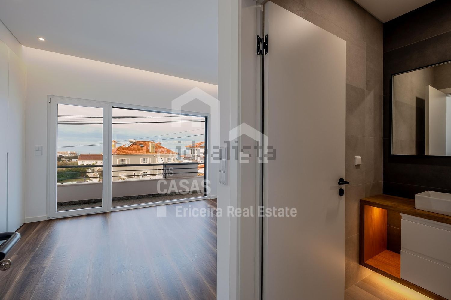 联排别墅出售在Rua da Cancelinha, 12 - 详情