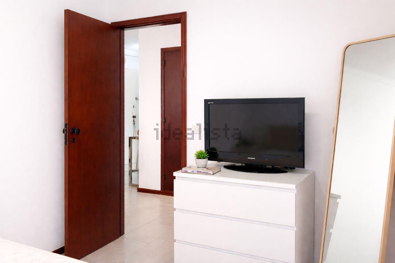 公寓 t1出售在Avenida Salgado Zenha, 8 - 卧室