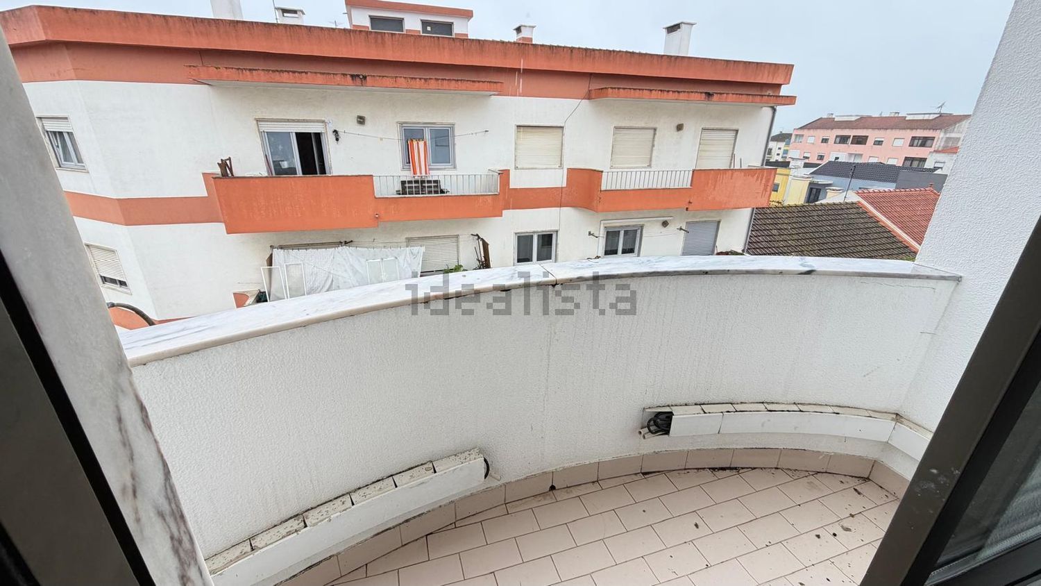 出租公寓 t3在Avenida General Humberto Delgado, 1 Lote - 阳台