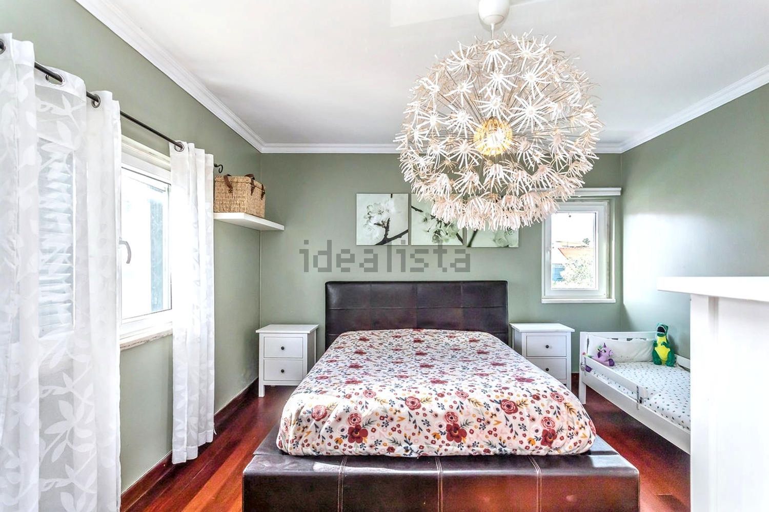 小楼房或独栋别墅出售在Rua dos Pintassilgos, 3 - 卧室