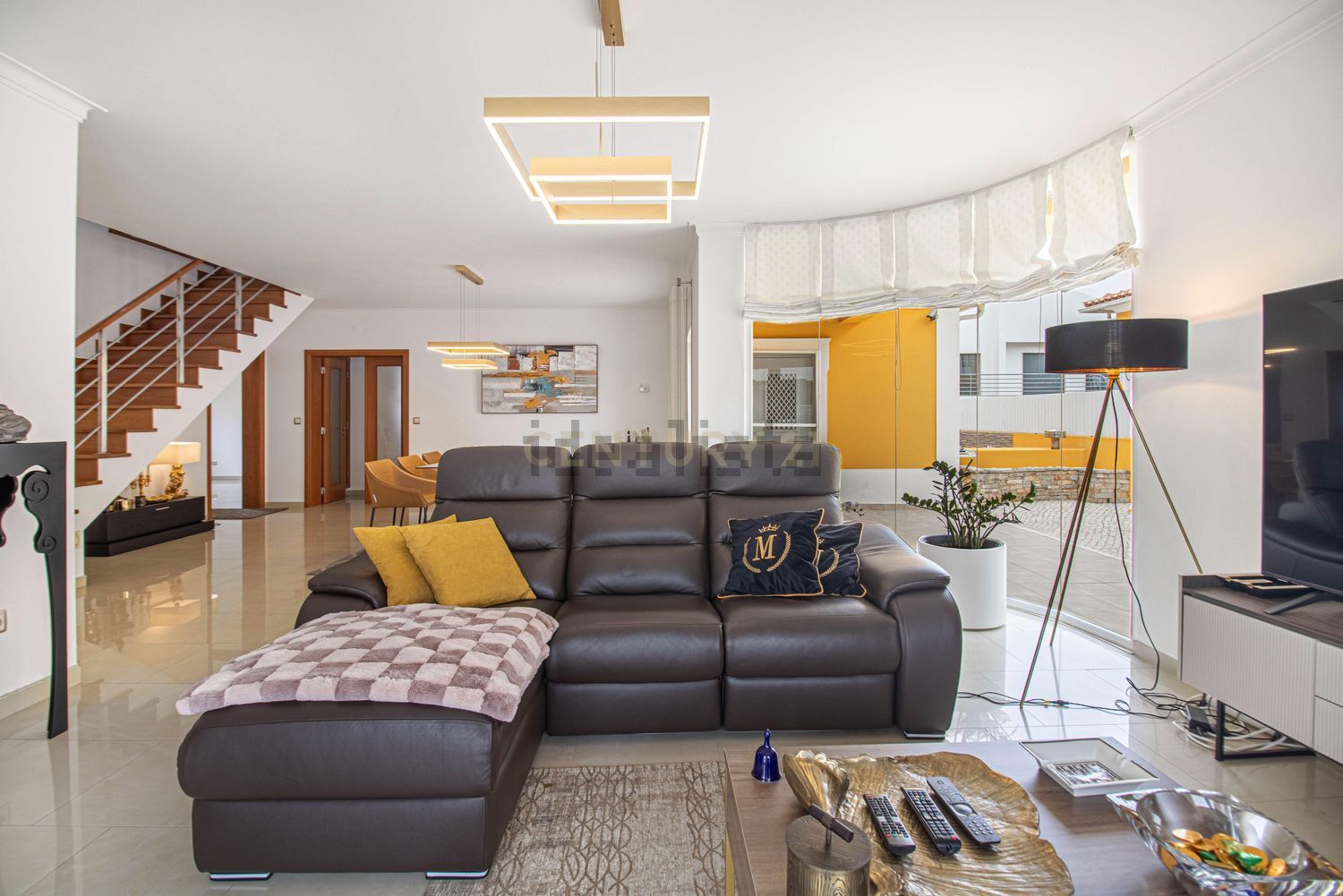 小楼房或独栋别墅出售在Rua Joane Mendes Botelho - 客厅