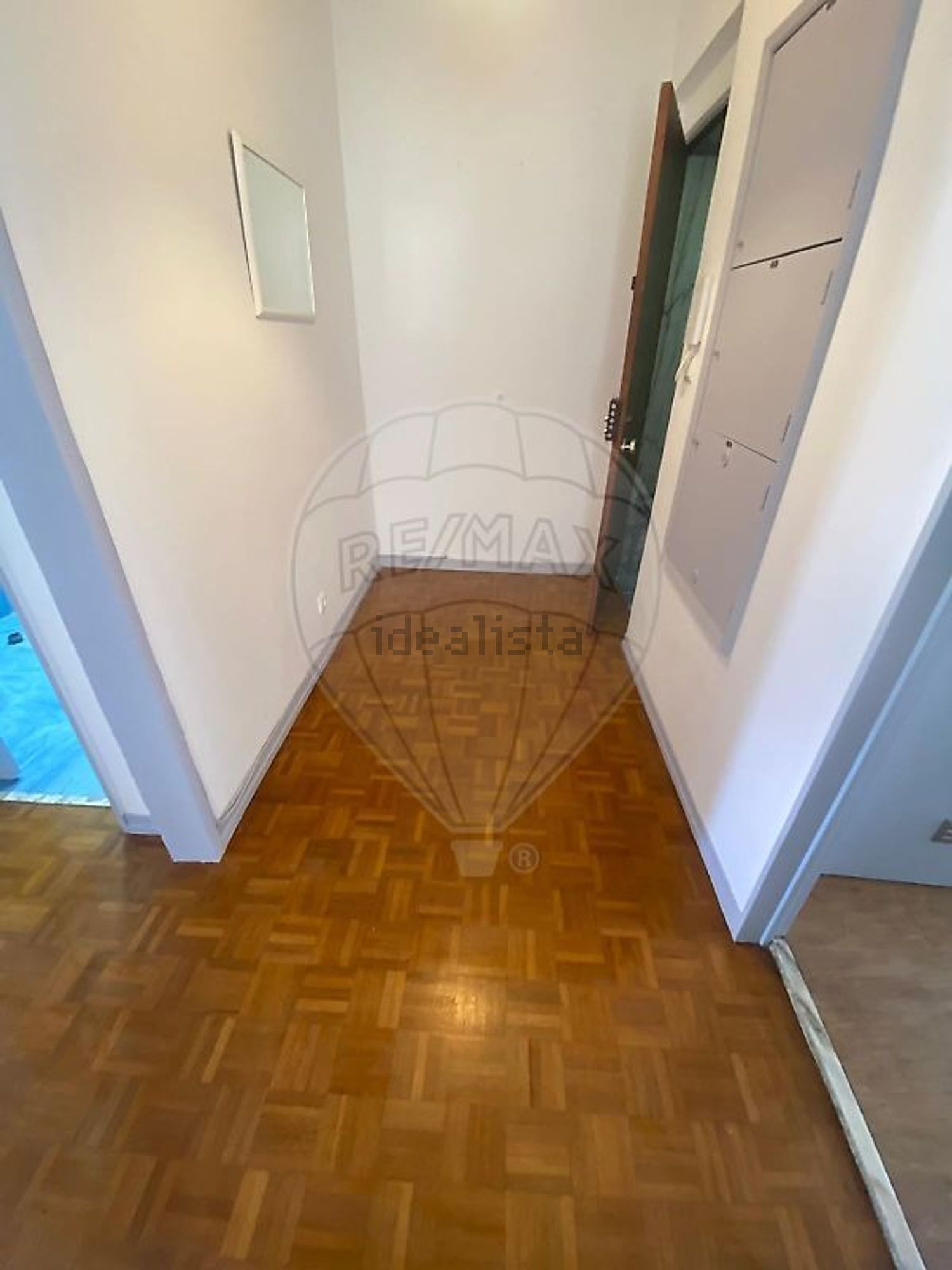 公寓 t2出售在Rua Escola Primária - 过道